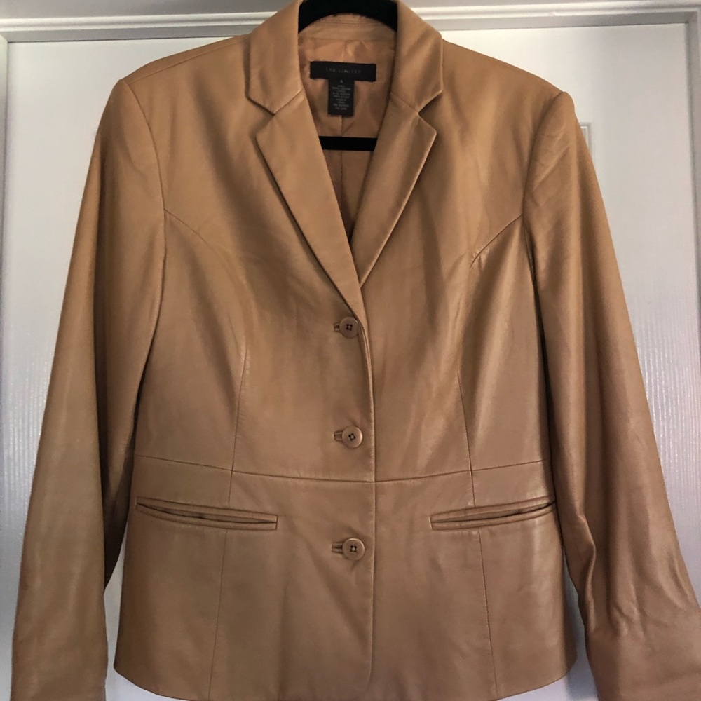 Banana Republic 100% leather Women’s Blazer